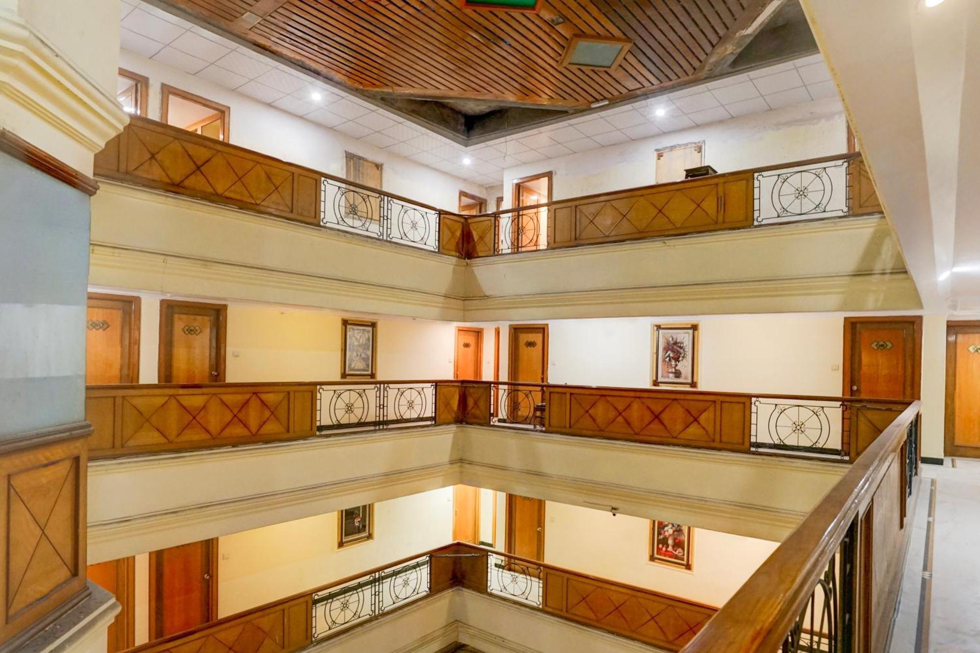 Super Townhouse Subhash Nagar Formerly Royal Palazzo Jaipur Eksteriør bilde