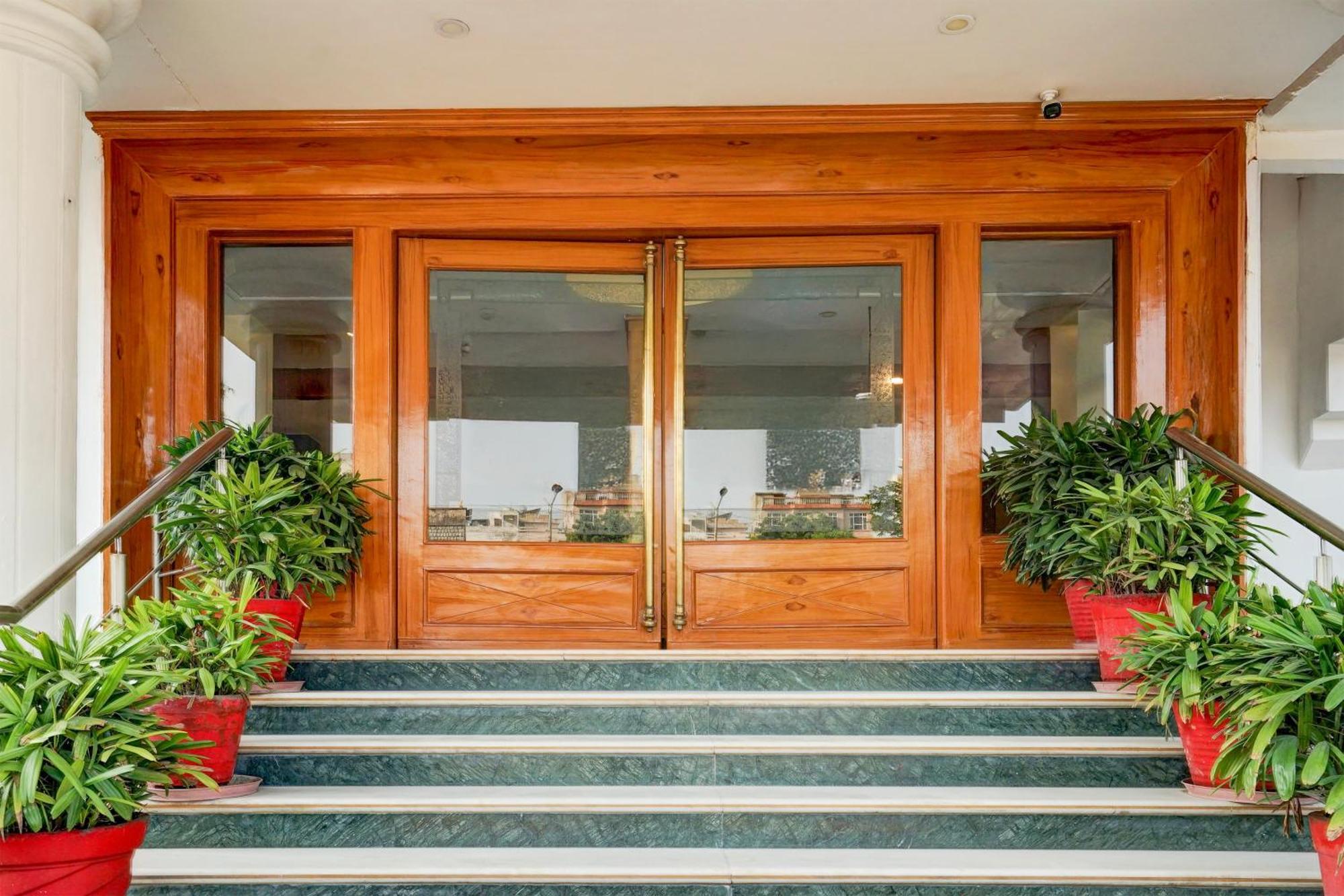 Super Townhouse Subhash Nagar Formerly Royal Palazzo Jaipur Eksteriør bilde