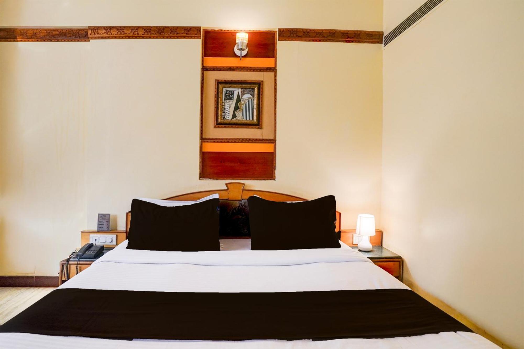 Super Townhouse Subhash Nagar Formerly Royal Palazzo Jaipur Eksteriør bilde