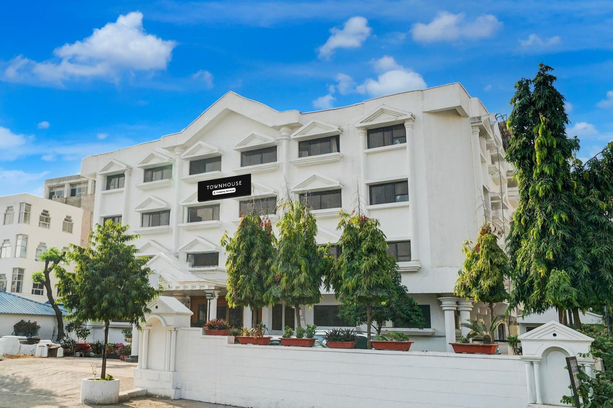 Super Townhouse Subhash Nagar Formerly Royal Palazzo Jaipur Eksteriør bilde